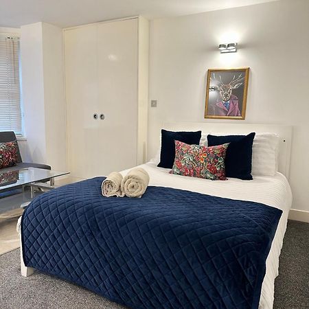 Opulent Oasis In London公寓 外观 照片