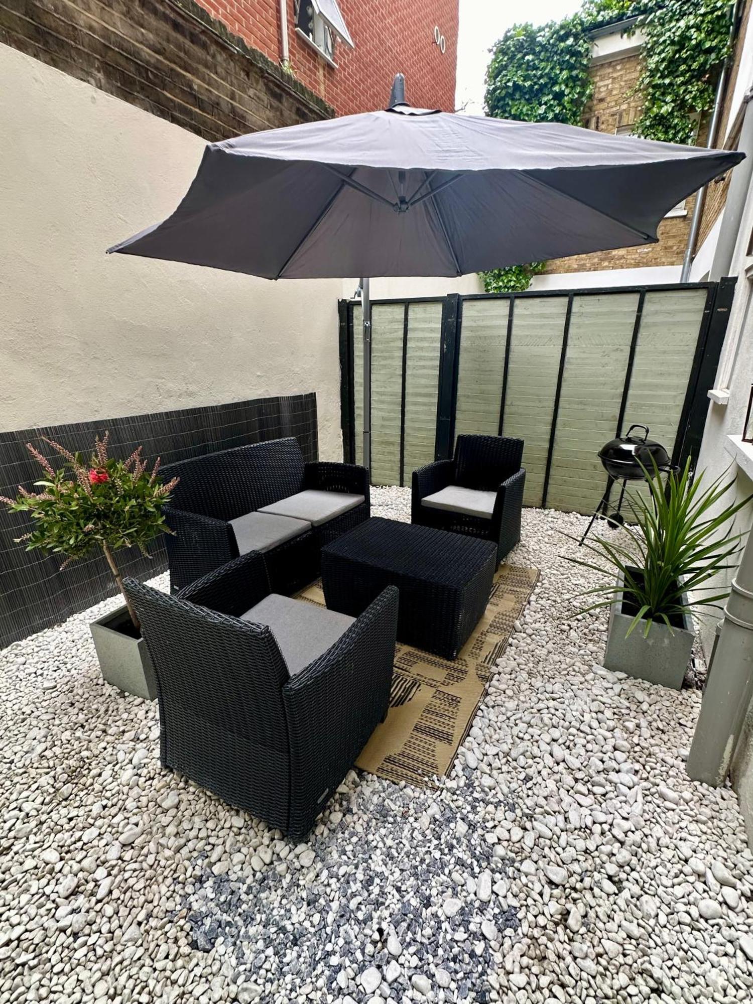Opulent Oasis In London公寓 外观 照片