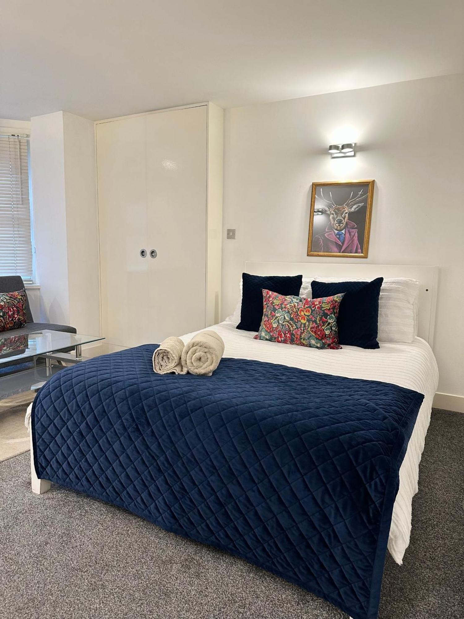 Opulent Oasis In London公寓 外观 照片