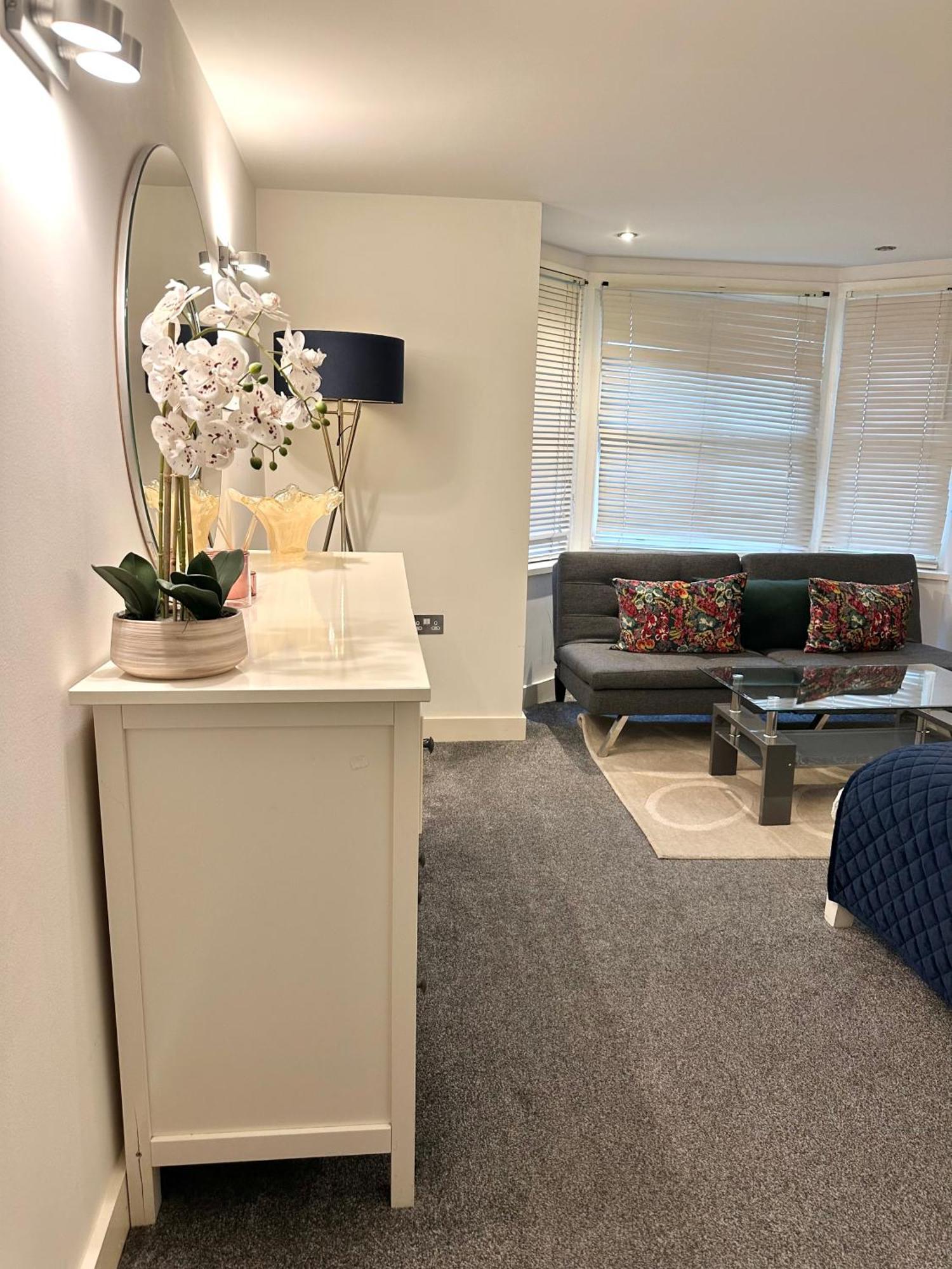 Opulent Oasis In London公寓 外观 照片