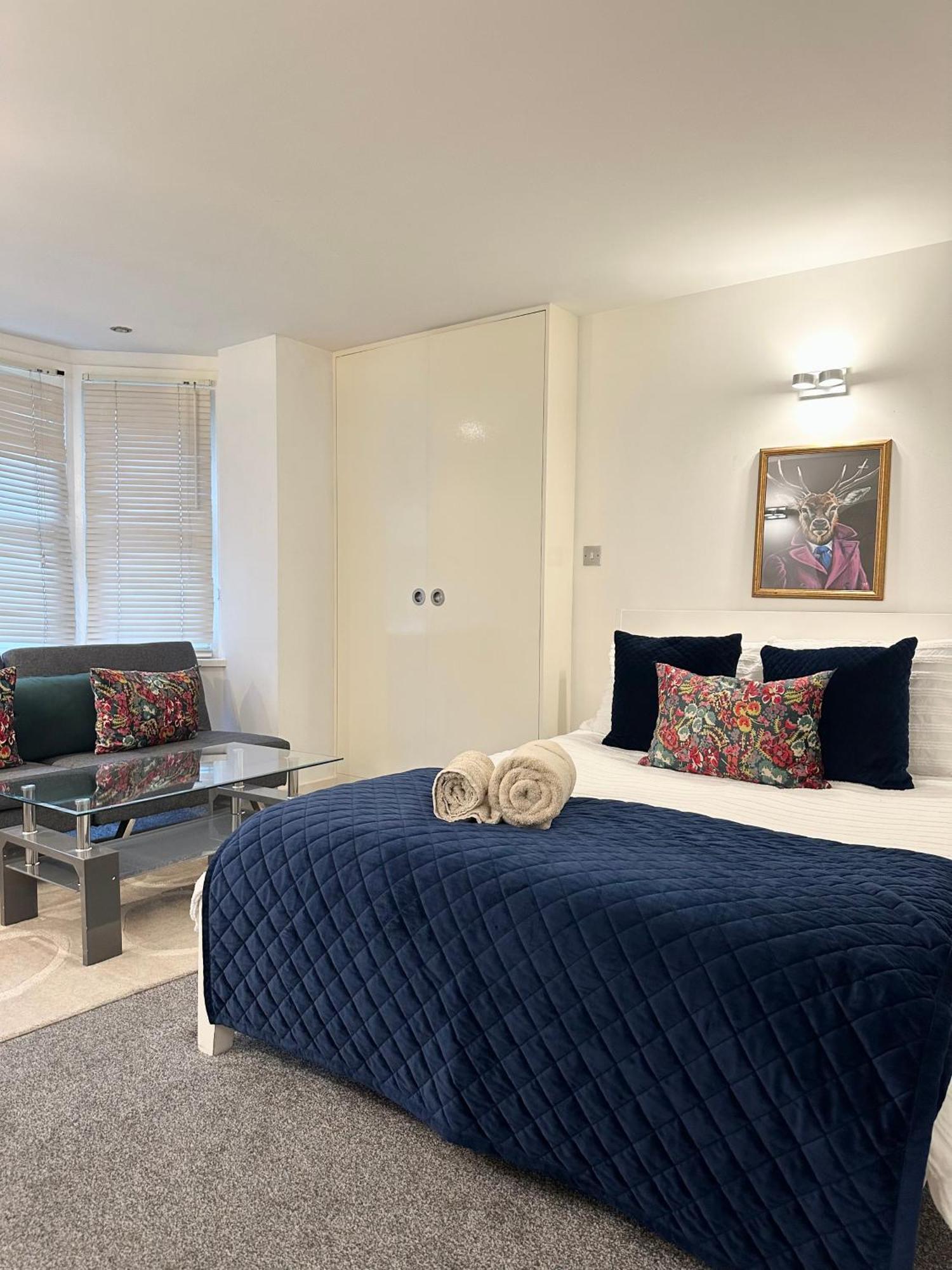 Opulent Oasis In London公寓 外观 照片