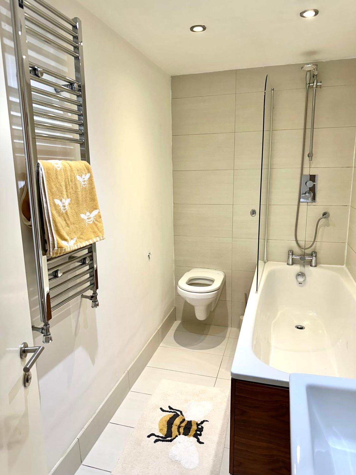 Opulent Oasis In London公寓 外观 照片